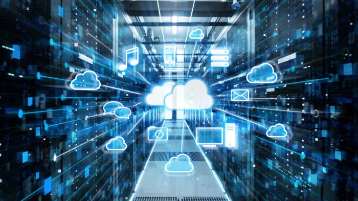 Cloud Computing Servers in Industry 4.0: Optimizing Business Operations